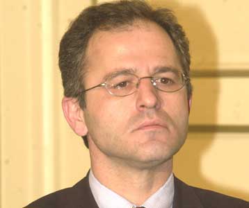 Δεν υπάρχει χρονοδιάγραμμα για την εξεύρεση ονόματος