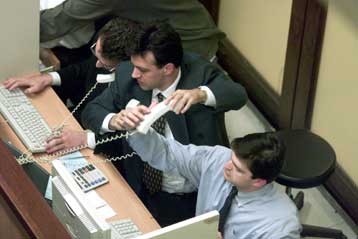 Ενίσχυση 0,59% του γενικού δείκτη τη Δευτέρα