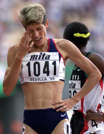 Κατέρριψε επίδοση 11 χρόνων στα 5.000μ.