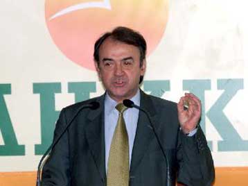 Συνένοχη η σημερινή κυβέρνηση στη σκευωρία