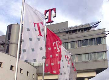 Εκποιεί περιουσιακά στοιχεία ύψους 19 δισ. ευρώ