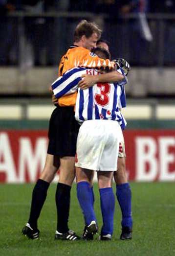 Η Ρούζενταλ πάλεψε, αλλά ηττήθηκε με 3-2 από την Αλκμααρ