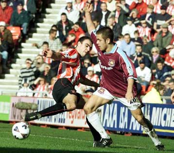 Στους «8» η Γουέστ Χαμ, 1-0 τη Σάντερλαντ