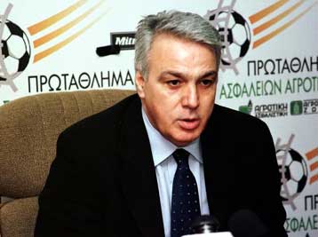 Βολές του Β.Μητρόπουλου κατά του υφυπουργού Αθλητισμού