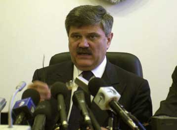 Ο Σέρβος υπουργός δεν επιβεβαιώνει τη δολοφονική απόπειρα εναντίον του