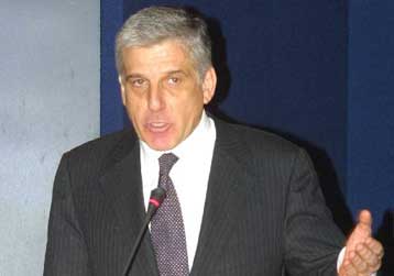 Πρώτα η φορολογία στις μεταβιβάσεις και μετά οι αντικειμενικές αξίες