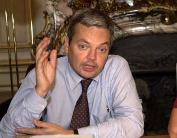 Σε πολιτικό όργανο θα μετεξελιχθεί, δηλώνει ο Ρέιντερς