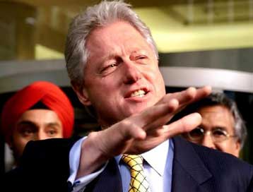 Δεν αποδέχεται τις κατηγορίες περί χρηματισμού