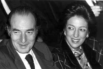 Εξετάζεται αν καταβλήθηκαν χρήματα για την απονομή χάριτος