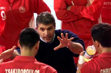 Γεμάτο γήπεδο ζητά ο τεχνικός του Ολυμπιακού