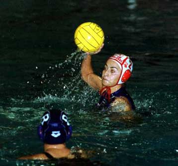 7-4 την Ντονκ