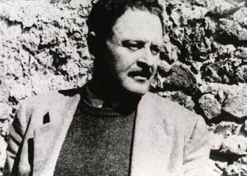 Αντιδράσεις υπουργών για την απόδοση υπηκοότητας στο μεγάλο ποιητή