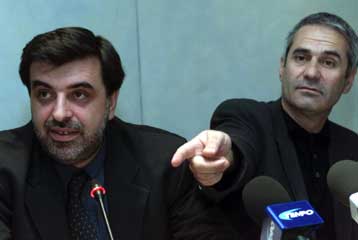 Επιμένει η κυβέρνηση – Την Πέμπτη λήγει η προθεσμία υποβολής των δηλώσεων