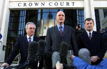 Φυλακίστηκαν οι επικεφαλής συμμορίας στη Βρετανία