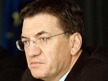 Όσοι αντιδρούν για τα ΤΕΙ θα κληθούν σε διάλογο, δήλωσε ο υπουργός