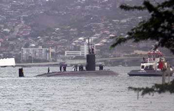 Δύο πολίτες πραγματοποιούσαν την ανάδυση του υποβρυχίου!