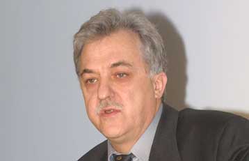 Ελλείψεις υποδομής και αδιαφανείς σκοπιμότητες