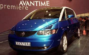 Διπλασιάστηκαν τα κέρδη της αυτοκινητοβιομηχανίας το 2000