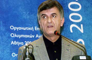 Το Σύνταγμα απαγορεύει τη λειτουργία τους, δηλώνει ο υφυπουργός Παιδείας