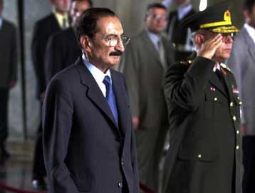 Η διαμαρτυρία του Τούρκου πρωθυπουργού αναβλήθηκε για μερικές ημέρες