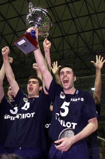 Την Πόλη του Φωτός βλέπει ο Ολυμπιακός