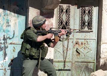 Ισραηλινά πυρά εναντίον παλαιστινιακού φυλακίου