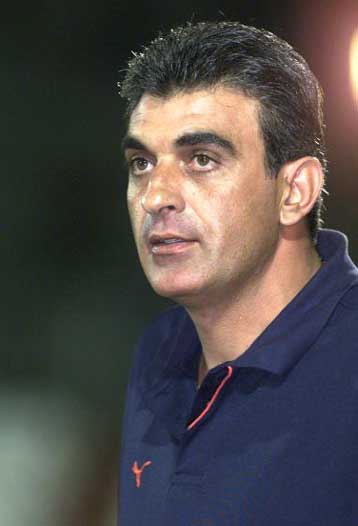 Ο Νίκος Κουρμπανάς διάδοχος του Βλάχου