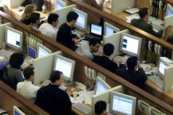 Κίνητρο για τοποθετήσεις η διακύμανση των ελληνικών μετοχών