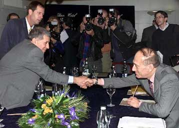 Ένα βήμα πιο κοντά στην κυβέρνηση εθνικής ενότητας βρίσκεται το Ισραήλ