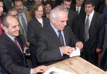 Είμαι ικανοποιημένος από τις εκλογές – «Όχι» σε… λίφτινγκ βιτρίνας