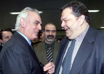 Δυσφορία από Βενιζέλο – Τσοχατζόπουλο