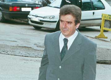 Να προχωρήσουμε σε νέο σχήμα με νέο σύμβολο