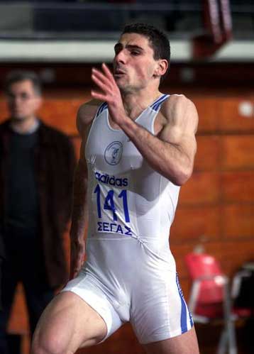 21.02 στα 200μ. και θα αγωνιστεί στο Παγκόσμιο Πρωτάθλημα