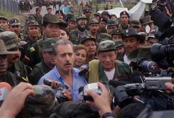 Κυβέρνηση και αντάρτες συμφώνησαν σε διαπραγματεύσεις