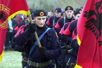 Μη αυθεντικό το «όχι» των ανταρτών στο ειρηνευτικό σχέδιο, εκτιμά το Βελιγράδι