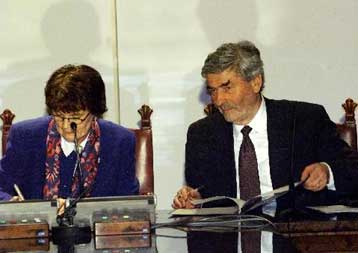 Έκκληση της UNHCR για «ανοιχτές» πόρτες στους πρόσφυγες