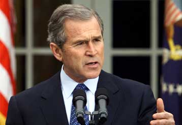 Πρώτο βήμα από τον Μπους για μείωση του πυρηνικού οπλοστασίου των ΗΠΑ