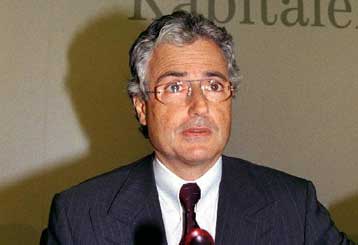 Αναβάλλεται η ολοκλήρωση της εξαγοράς