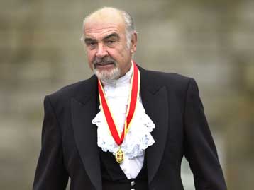 «Με αντιμετωπίζουν σαν ξένο» κατηγορεί την κυβέρνηση Μπλερ ο Σον Κόνερι