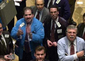 Ανοδικές τάσεις στη Γουόλ Στριτ κατά την έναρξη της συνεδρίασης της Πέμπτης