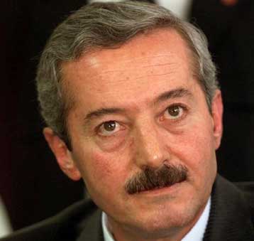 Για αναφορά στην αρμενική γενοκτονία διώκεται τώρα ο Ακίν Μπιρντάλ