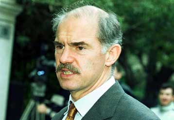 Διαψεύδει το ΥΠΕΞ ότι εταιρεία δημοσίων σχέσεων ανέλαβε την προώθηση των σχέσεων Ελλάδας – ΗΠΑ