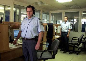 Μέσω αμερικανικού περιοδικού συνεχίζει ο Μέρι την «τρομοεπίθεση» εναντίον της Ελλάδας