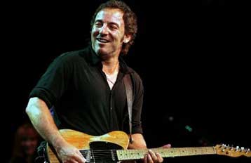 Απαγόρευση στον Μπρους Σπρίνγκστιν της χρησικτησίας ηλεκτρονικής διεύθυνσης που φέρει το όνομά του