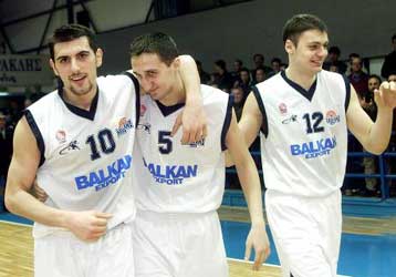 Mε αντεπίθεση στο τέλος ο Ηρακλής 94-90 την Πλάνια για τη Suproleague