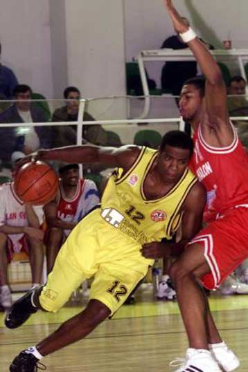 Σαλόν και Ούνιξ Καζάν στην οκτάδα του Κυπέλλου Σαπόρτα