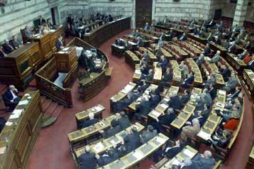 Ο Βενιζέλος δέχεται τις ποινές για παραβίαση του ασυμβίβαστου