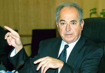 Η διμερής συνεργασία στο επίκεντρο συνάντησης του Δ.Αποστολάκη με τον Ινδό υπουργό Αμυνας