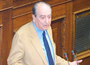 Διαφοροποίηση Μητσοτάκη από τη θέση της ΝΔ για την αναθεώρηση των άρθρων του Συντάγματος για τα ΜΜΕ