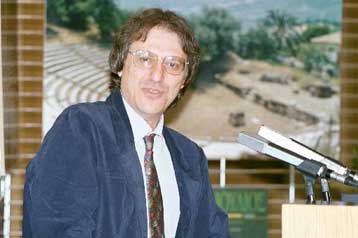 To Eλληνικό Φεστιβάλ τιμά τον Ιάννη Ξενάκη